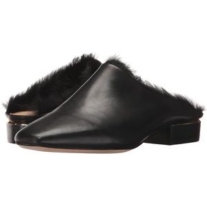 Pour La Victoire Sebina Mule